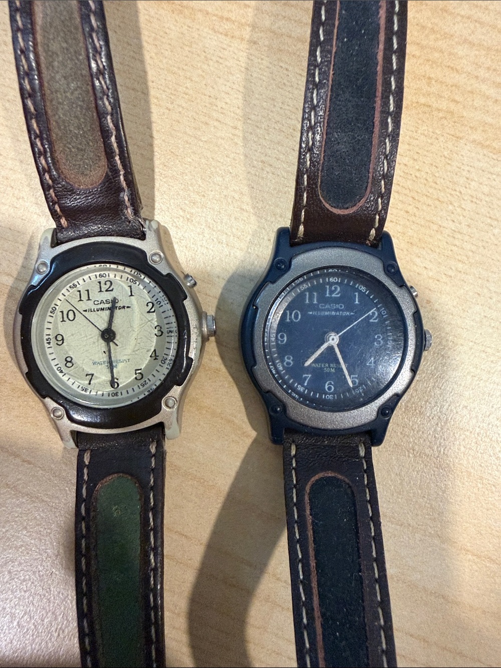 2 Casio LQ-141 watches